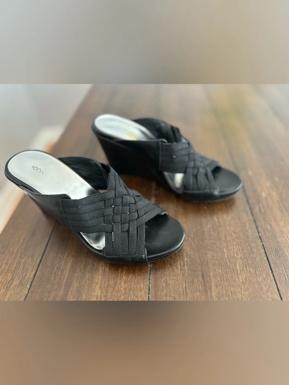Donald J. Pliner wedges